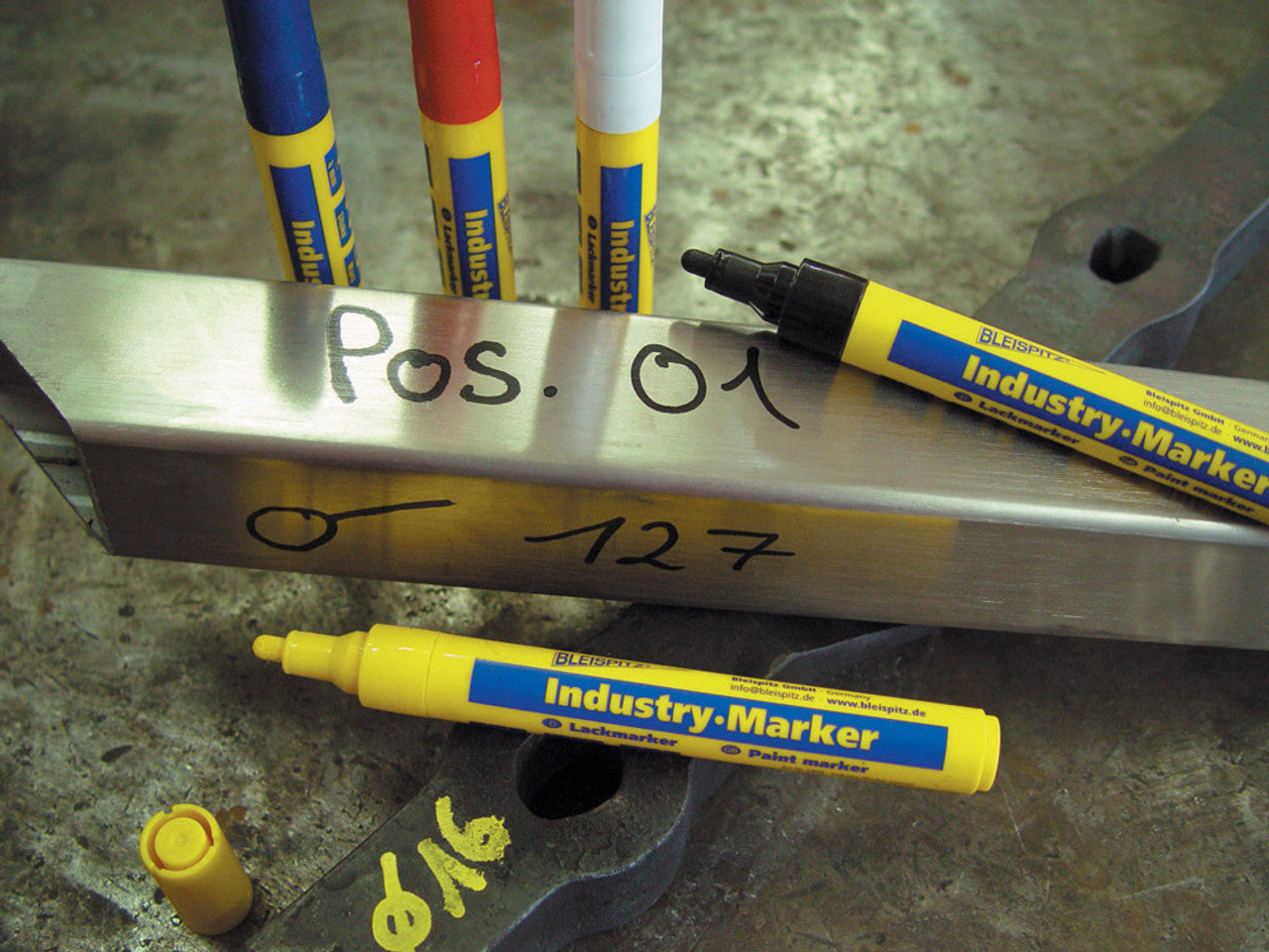 Professional Fine Tip Paint Markers By Bleispitz - 10 Packs