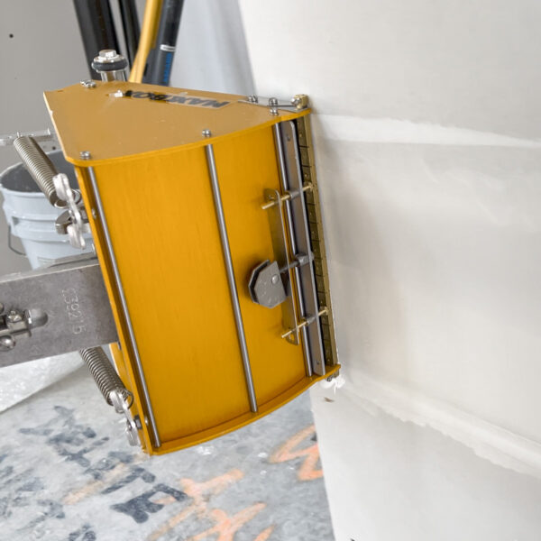 7 Inch Power Assist Tapetech MaxxBox - Plaster Finishing Mud Box