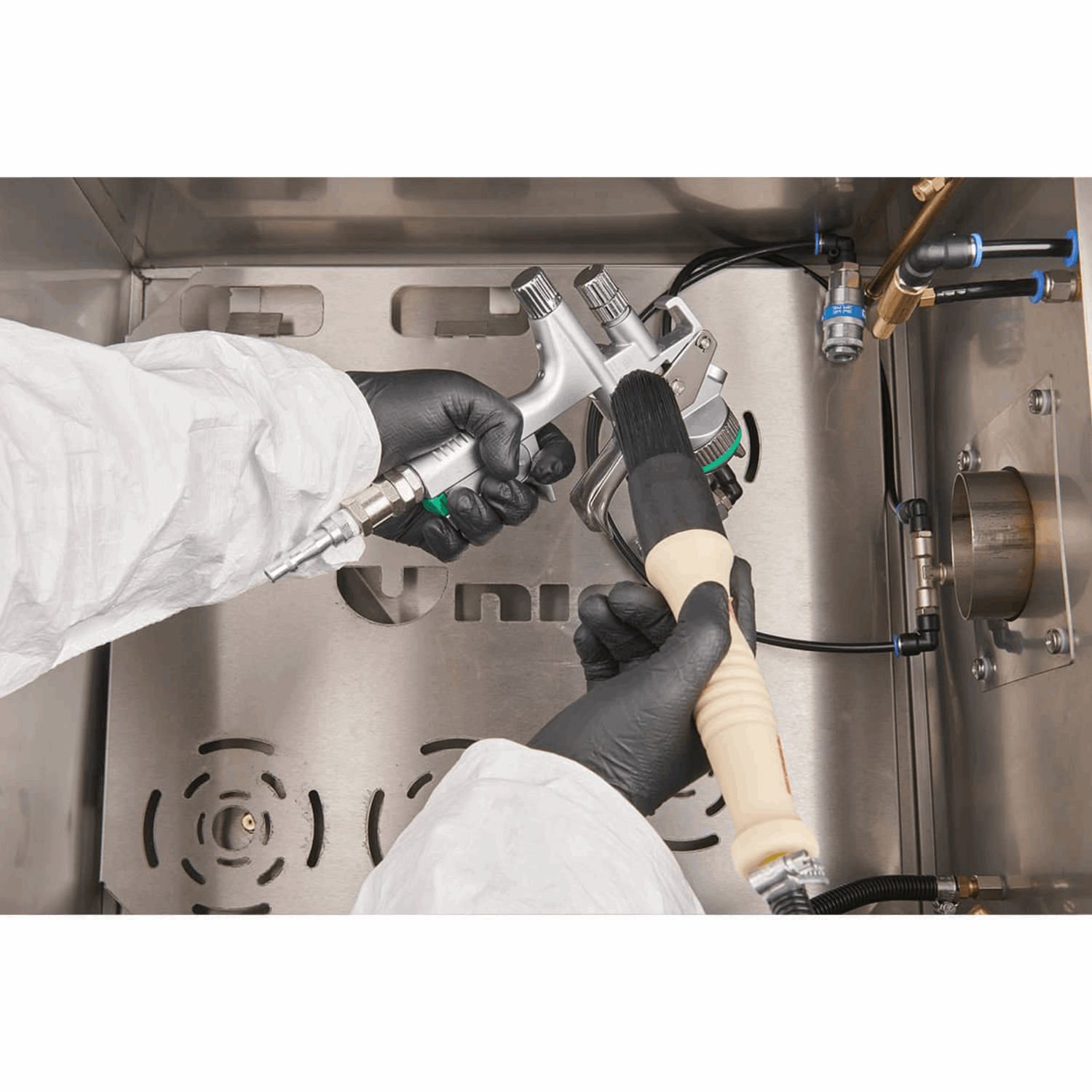 The UGC4007 Unic Classic Spray Gun Cleaning Machine