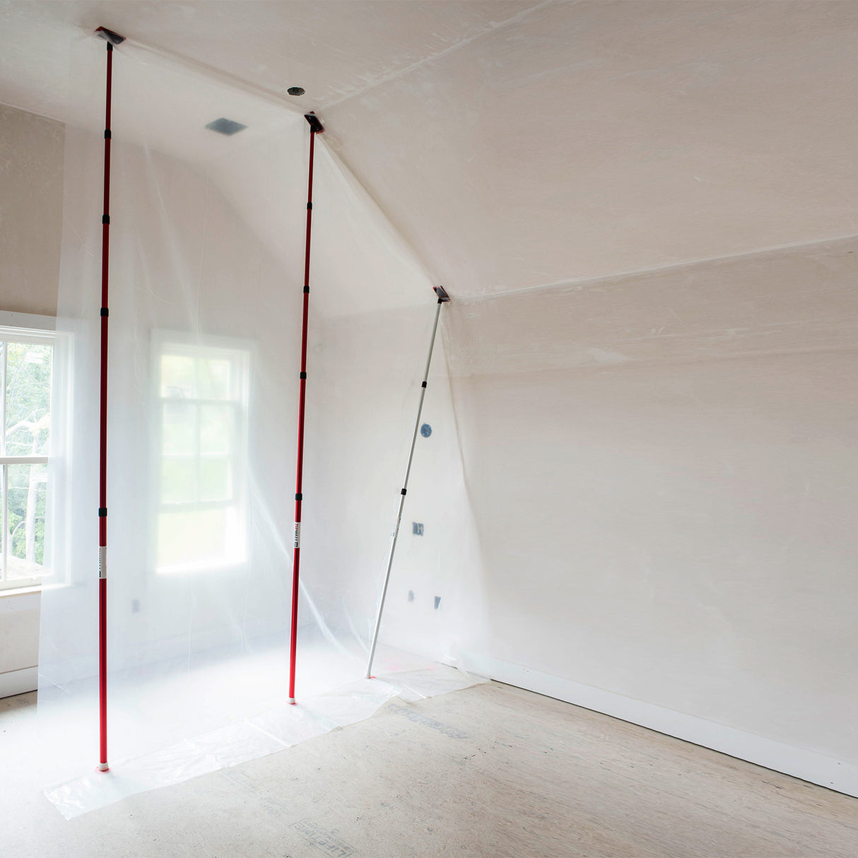 Extra Tall ZipWall 10 Pole Contractor Kit - Set Up A 6m High Barrier Without A Ladder