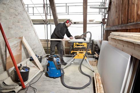 Nilfisk AERO 26-2L PC, L Class Wet And Dry Vacuum