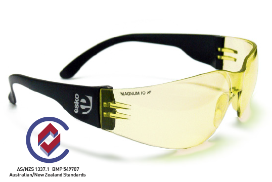 Magnum Medium Impact Anti Scratch Safety Glasses, Amber