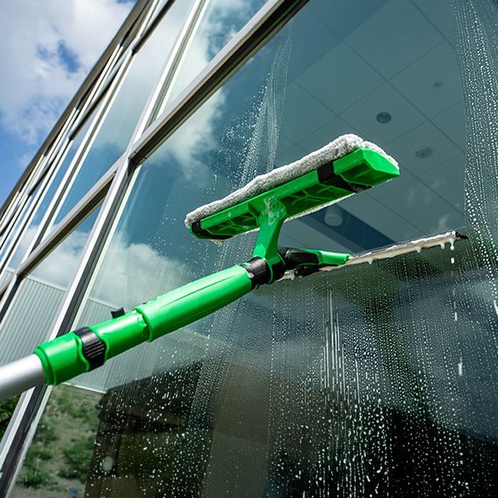 Unger Complete Window Washer Kit- Washer, Squeegee, Pole and Bucket